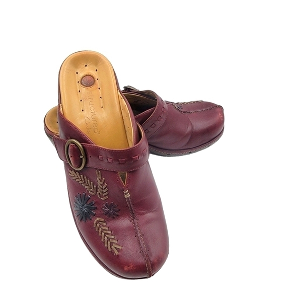 CLARKS Leather Structure burgundy floral embroidered shoes size 9 - Picture 1 of 6